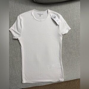 NEW Abercrombie & Fitch white essentials Short Sleeve Tee women’s XXS